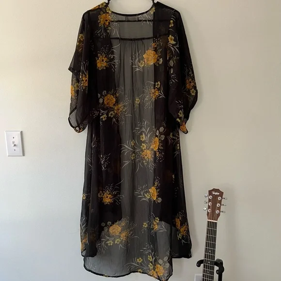 Band of gypsies black flowered boho duster - Picture 7 of 12
